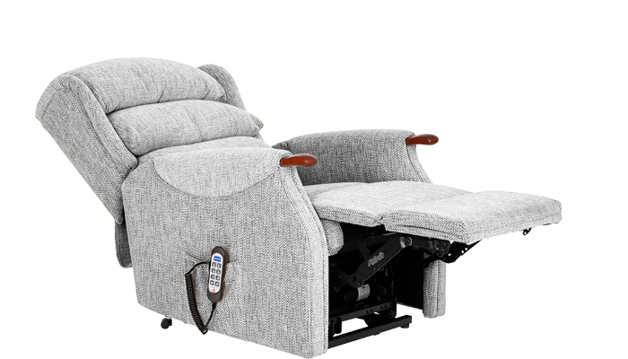 Westbury Standard size Riser Recliner with Cloud Zero Recliner action